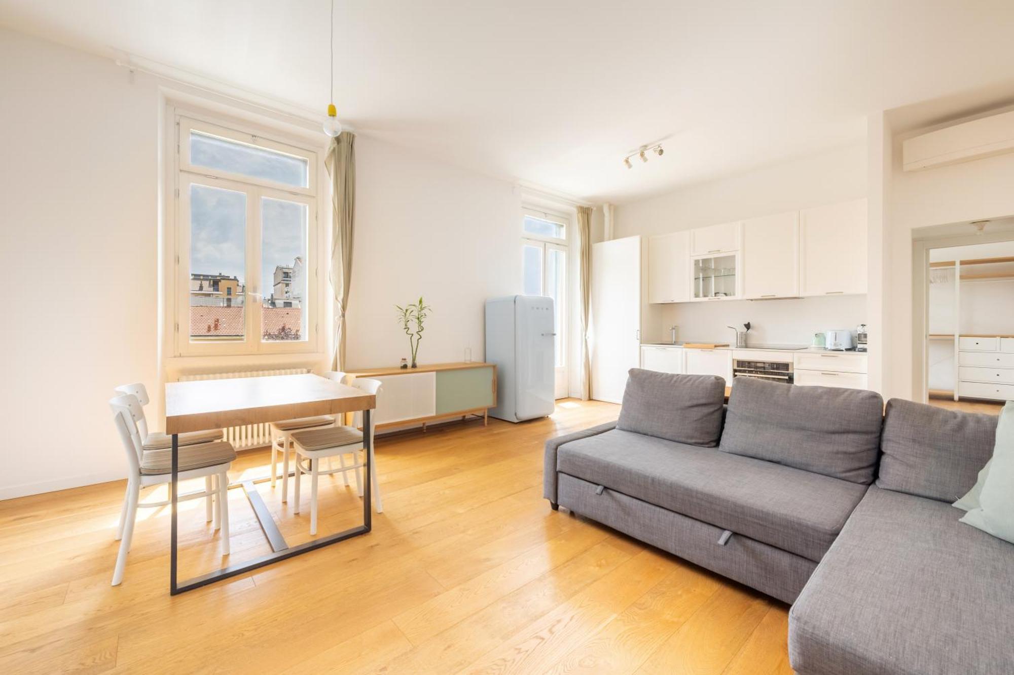 Milano Isola - Bright 2-Room Apartment With Balcony Eksteriør bilde
