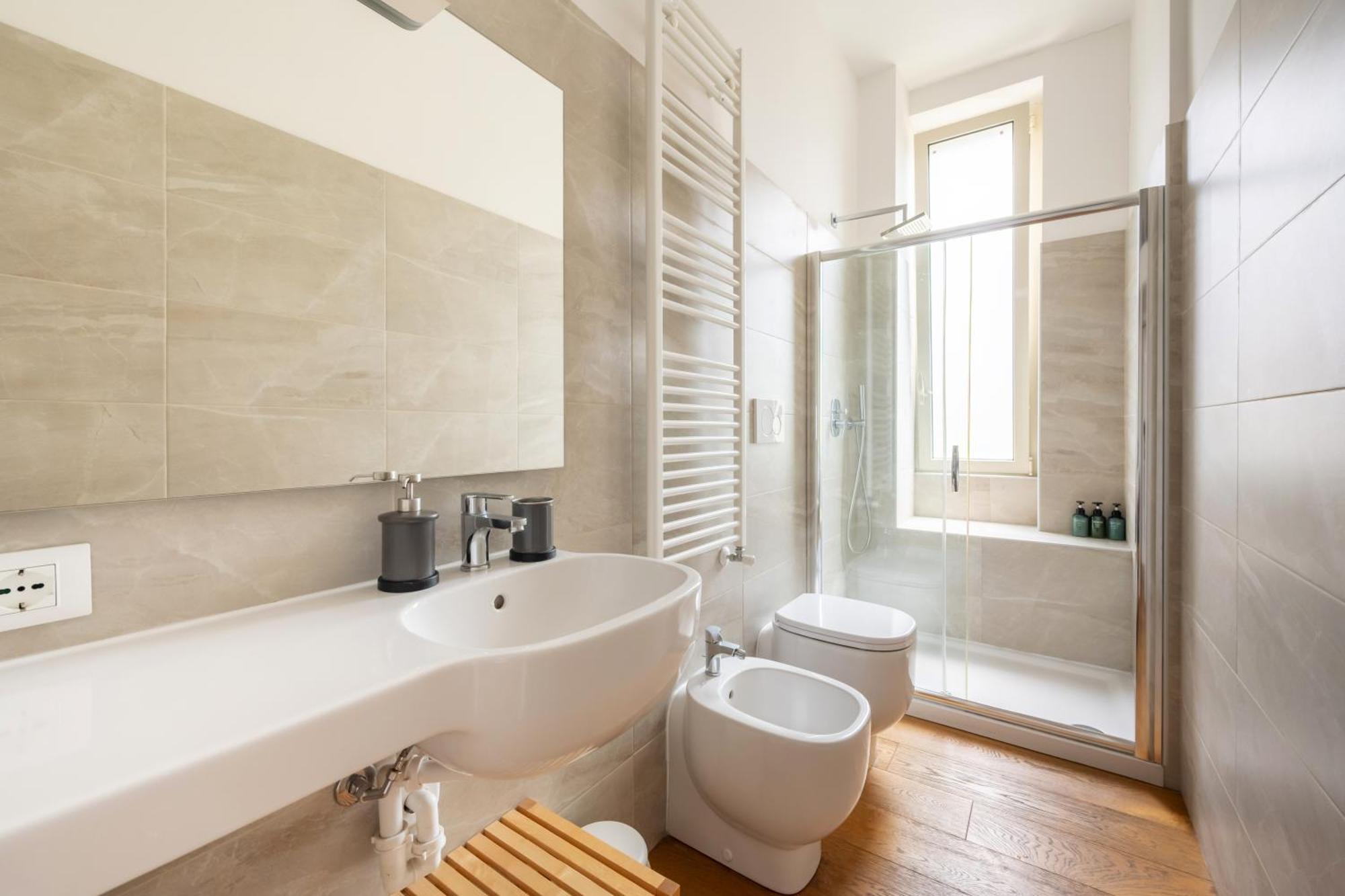 Milano Isola - Bright 2-Room Apartment With Balcony Eksteriør bilde